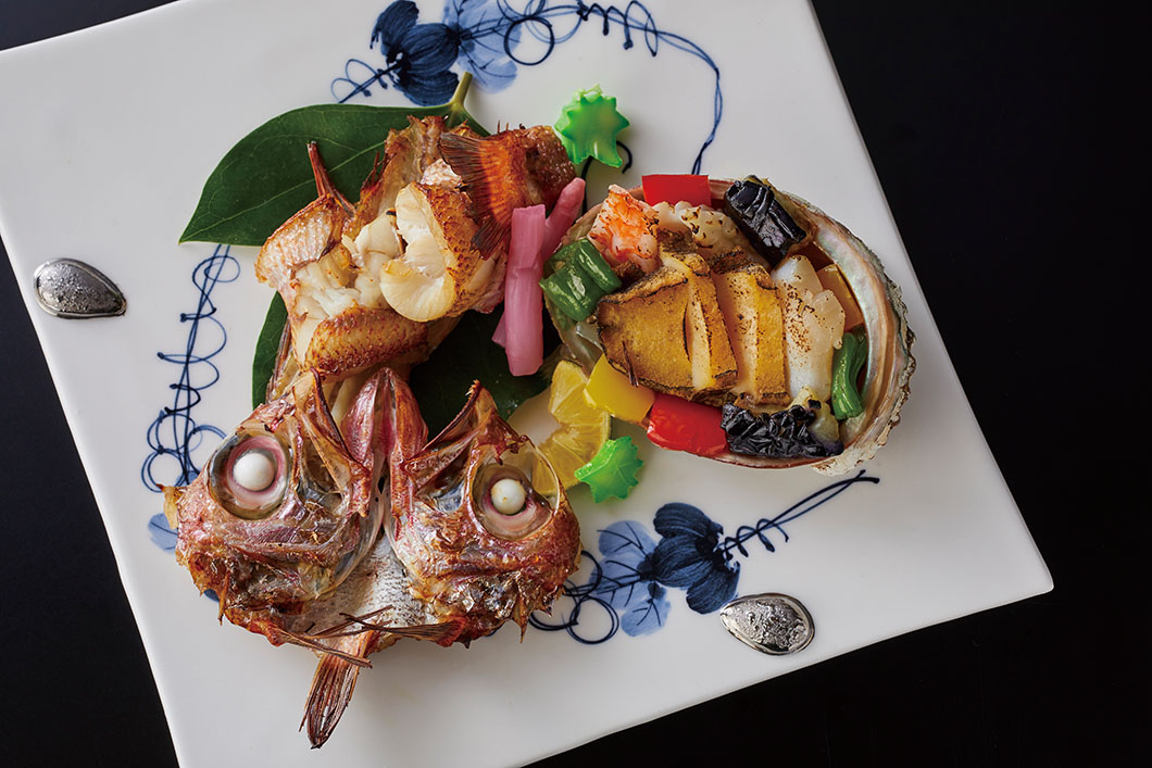 画像：のどぐろ香り焼き、鮑やどかり焼き