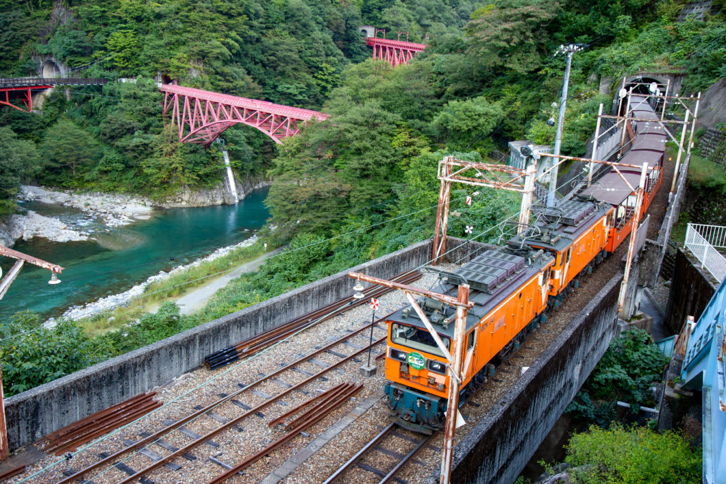 トロッコ列車