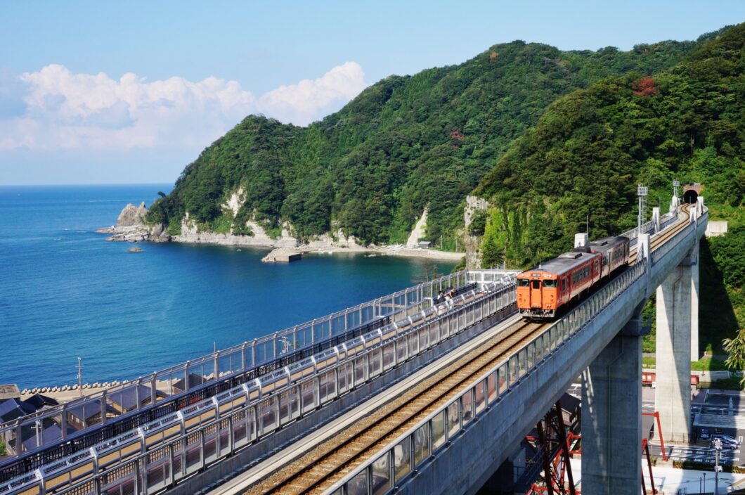 余部鉄橋空の駅